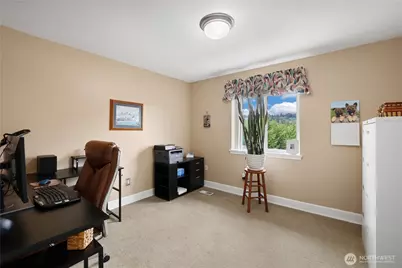 1203 Blue Jay Avenue SW, Orting, WA 98360 - Photo 26