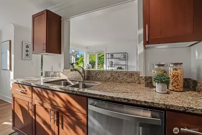 2830 NW 56th Street #203, Seattle, WA 98107 - Photo 12