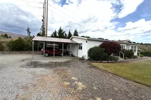 1634 Sunset Dr, Wenatchee, WA 98801 - Photo 6