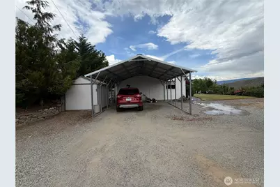1634 Sunset Dr, Wenatchee, WA 98801 - Photo 4