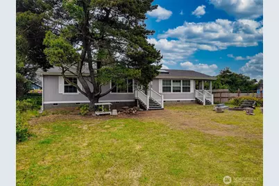 313 Ocean Shores Boulevard NW, Ocean Shores, WA 98569 - Photo 1