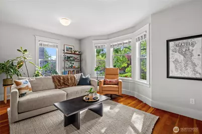 4420 Dayton Avenue N #Unit 2, Seattle, WA 98103 - Photo 12