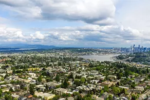 4420 Dayton Ave N, Seattle, WA 98103 - Photo 32