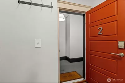 4420 Dayton Avenue N #Unit 2, Seattle, WA 98103 - Photo 6