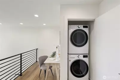 12002 31st Avenue NE, Seattle, WA 98125 - Photo 18