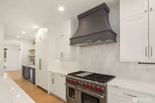 11327 113th Pl NE, Kirkland, WA 98033 - Photo 10