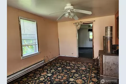 111 Cedar Avenue S, Eatonville, WA 98321 - Photo 6