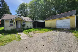 111 Cedar Ave S, Eatonville, WA 98321 - Photo 2