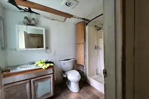 111 Cedar Ave S, Eatonville, WA 98321 - Photo 8