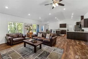 6809 Carolina St, Anacortes, WA 98221 - Photo 14