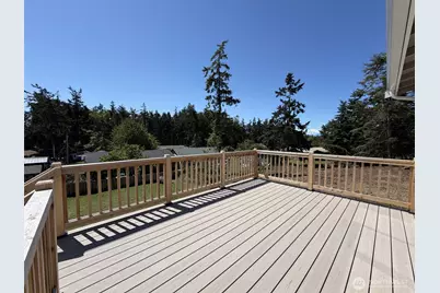 621 La Fiesta Street, Coupeville, WA 98239 - Photo 18