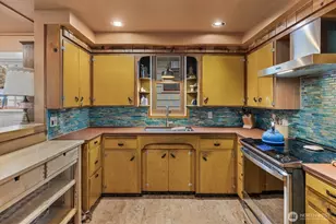 6553 21st Ave NW, Seattle, WA 98117 - Photo 4