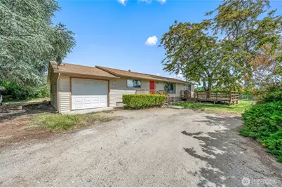21 St SW 31, East Wenatchee, WA 98802 - Photo 2