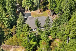 300 E Hillside Dr, Belfair, WA 98528 - Photo 36