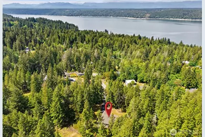 300 E Hillside Drive, Belfair, WA 98528 - Photo 4