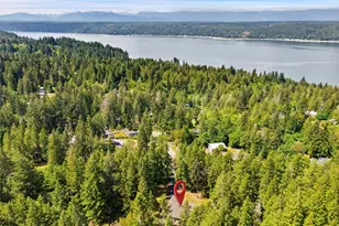 300 E Hillside Dr, Belfair, WA 98528 - Photo 4