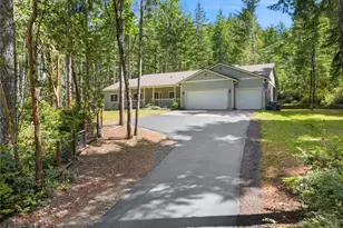 300 E Hillside Dr, Belfair, WA 98528 - Photo 1