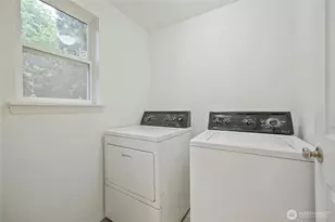 3904 NE 5th Pl, Renton, WA 98056 - Photo 18