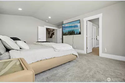 19028 175th Place SE, Renton, WA 98058 - Photo 18