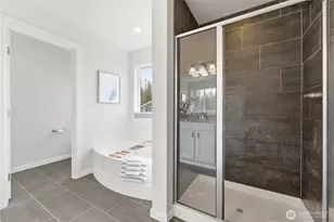 8218 NE 196th St, Kenmore, WA 98028 - Photo 20