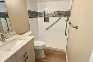 11049 18th Ave SW, Seattle, WA 98146 - Photo 24