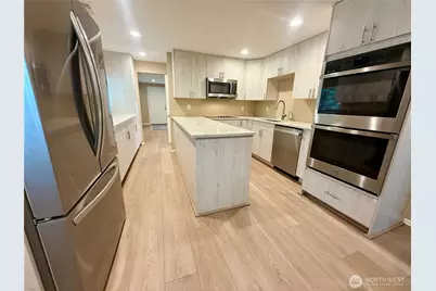 11049 18th Avenue SW, Seattle, WA 98146 - Photo 16