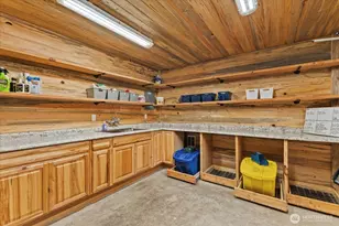 29832 Kent Black Diamond Rd SE, Kent, WA 98042 - Photo 30