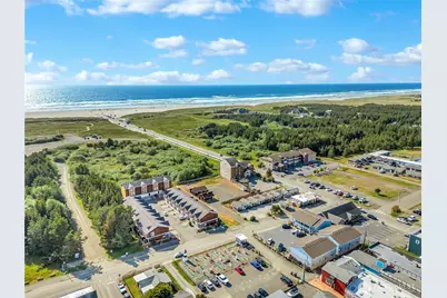 105 Ocean Beach Boulevard S #8, Long Beach, WA 98631 - Photo 28