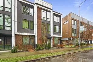 8042 35th Ave NE, Seattle, WA 98115 - Photo 2