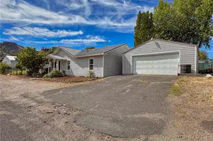 111 Washington Pl, Electric City, WA 99123 - Photo 2