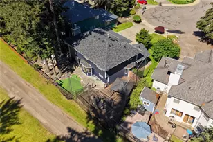 22503 SE 261st St, Maple Valley, WA 98038 - Photo 34