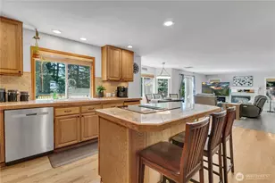 22503 SE 261st St, Maple Valley, WA 98038 - Photo 6