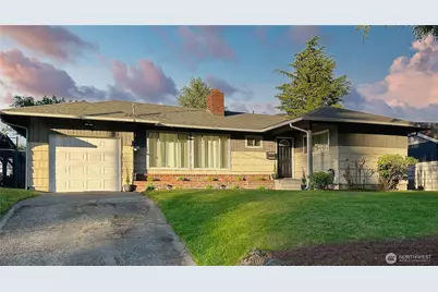 10746 63rd Avenue S, Seattle, WA 98178 - Photo 1