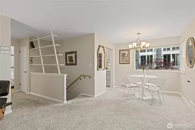 707 W Bertona Street, Seattle, WA 98119 - Photo 14