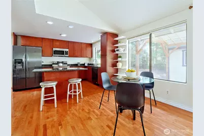 12015 NE 161st Street, Bothell, WA 98011 - Photo 2
