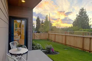 10202 44th Ave SW, Seattle, WA 98146 - Photo 38