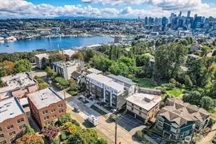 515 Howe, Seattle, WA 98109 - Photo 40