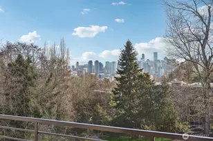 515 Howe, Seattle, WA 98109 - Photo 18