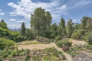 515 Howe, Seattle, WA 98109 - Photo 38