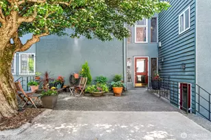 75 E Lynn St, Seattle, WA 98102 - Photo 28