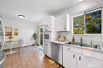 2600 Sylvan Street, Bellingham, WA 98229 - Photo 8