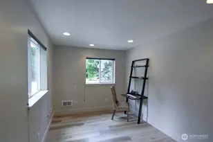 1406 Eskridge Blvd SE, Olympia, WA 98501 - Photo 30