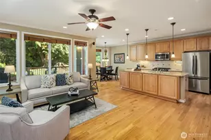 12652 Sun Break Way NE, Redmond, WA 98053 - Photo 14