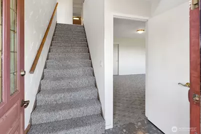 1129 37th Street, Bellingham, WA 98229 - Photo 6