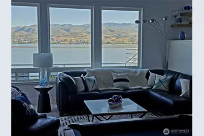 2685 S Lakeshore Road, Chelan, WA 98816 - Photo 2
