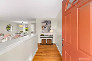 10417 17th Ave SW, Seattle, WA 98146 - Photo 2