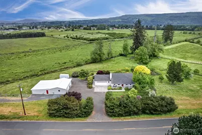 218 W Sunny Sands Road, Cathlamet, WA 98612 - Photo 2