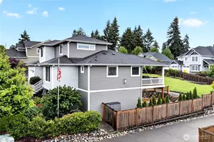 8019 119th St E, Puyallup, WA 98373 - Photo 2