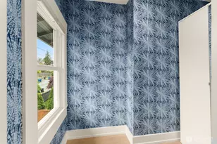 170 Lynn St, Seattle, WA 98109 - Photo 20