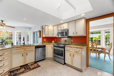 2716 Walnut Loop NW, Olympia, WA 98502 - Photo 12